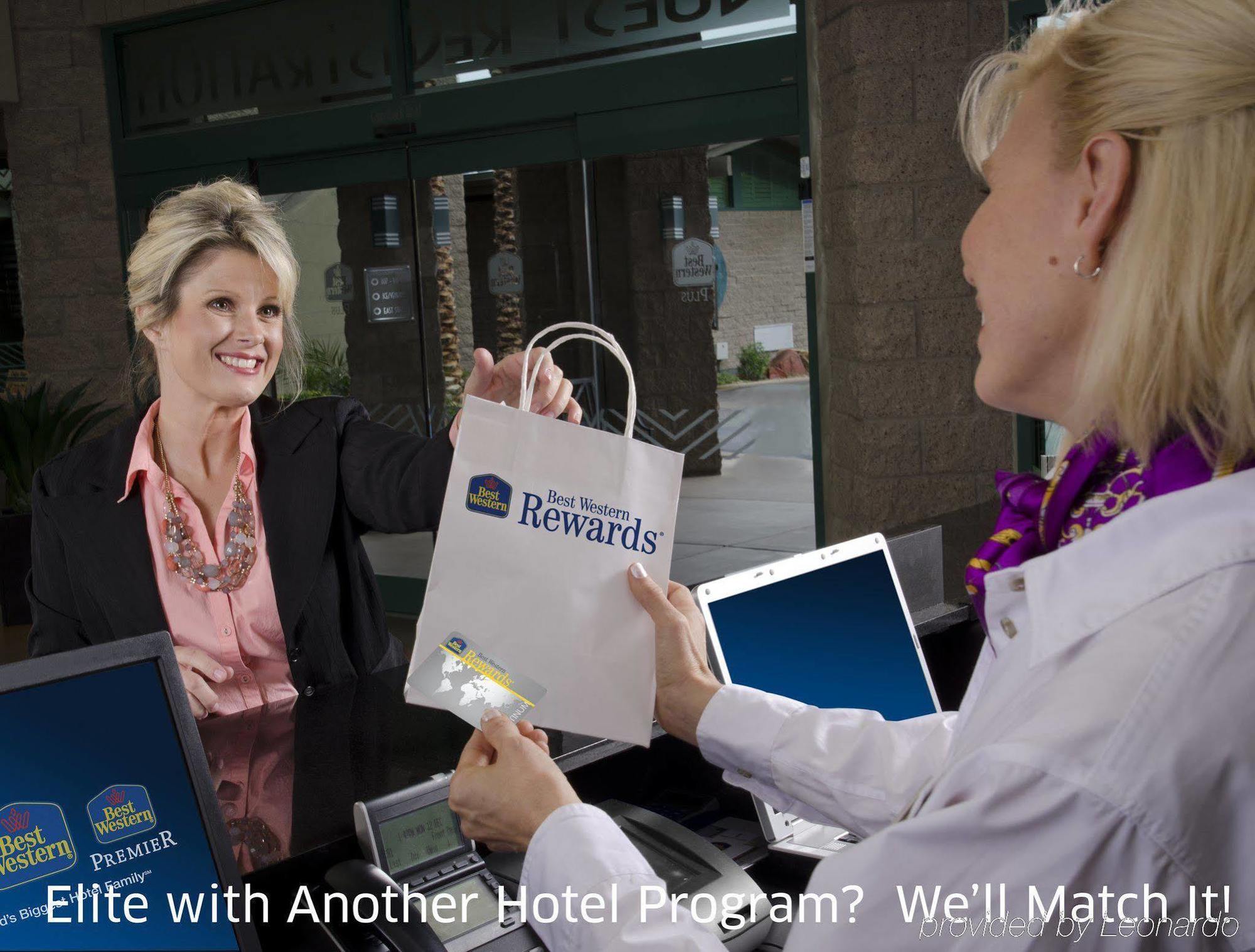 Best Western Plus Fresno Inn Exterior foto